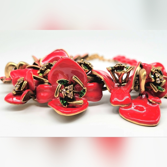 Oscar de la Renta COUTURE red enamel + Swarovski Crystal flower statement piece - Picture 6 of 14